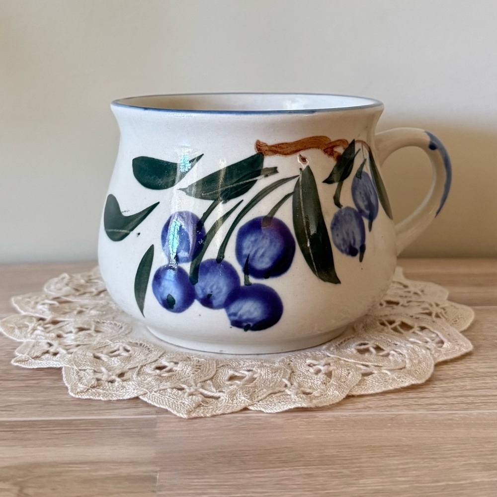 Vintage Hand-Painted Blueberry Stoneware Soup Mug Bowl - Made in China
